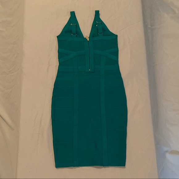 Guess mini wrap dress - Picture 2 of 2